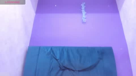 Snapshot of andrealopezaenmar chatting on May 22, 2026, 3:35 am andrealopezaenmar online show from May 22, 2026, 3:35 am