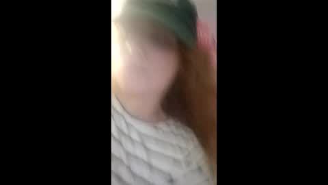 andreamartinssean2018 online show from May 18, 2026, 5:08 pm