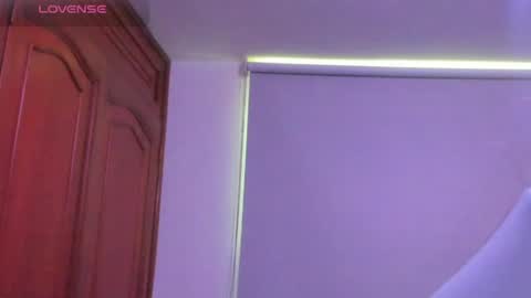 andreaqueenn online show from March 24, 2026, 7:08 pm