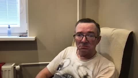 andreass60 online show from February 4, 2025, 7:51 am