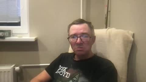 andreass60 online show from October 20, 2025, 4:46 am