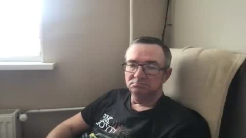 andreass60 online show from April 2, 2026, 6:55 am