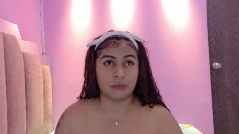 Snapshot of andreasweet2 chatting on June 24, 2026, 8:19 pm A n d r e a S w e e t online show from June 24, 2026, 8:19 pm
