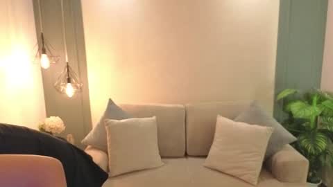Snapshot of andrecastaneda chatting on June 12, 2026, 12:15 pm Andre Castaneda online show from June 12, 2026, 12:15 pm