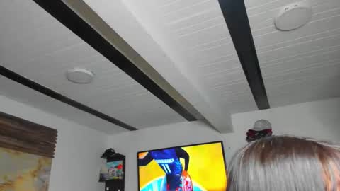 andrees_s online show from November 12, 2025, 7:03 pm