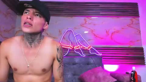andrees_s online show from July 2, 2026, 3:23 am