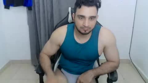 Snapshot of andres180950734 chatting on May 9, 2026, 1:00 am andres180950734 online show from May 9, 2026, 1:00 am