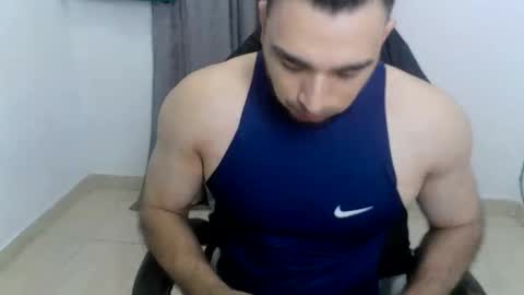 Snapshot of andres180950734 chatting on May 21, 2026, 11:39 am andres180950734 online show from May 21, 2026, 11:39 am
