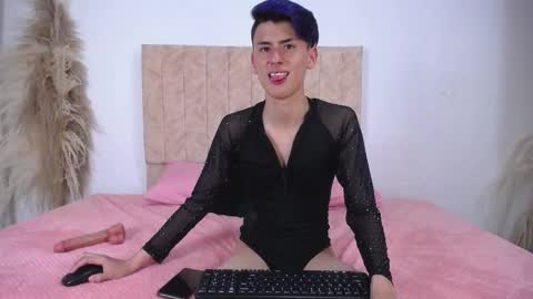 Snapshot of andres992563 chatting on February 2, 2025, 8:13 am Alann online show from February 2, 2025, 8:13 am