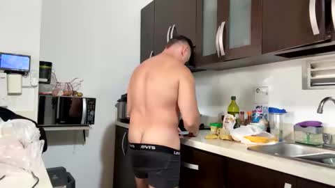 Andrs botero online show from March 9, 2026, 8:46 pm