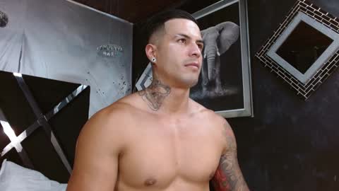 insta andres clark  online show from January 11, 2025, 9:25 pm