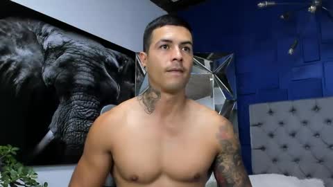 Snapshot of andres_clark chatting on June 4, 2026, 4:35 pm insta andres clark online show from June 4, 2026, 4:35 pm