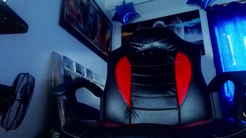 Andrs   o online show from October 21, 2025, 1:01 pm