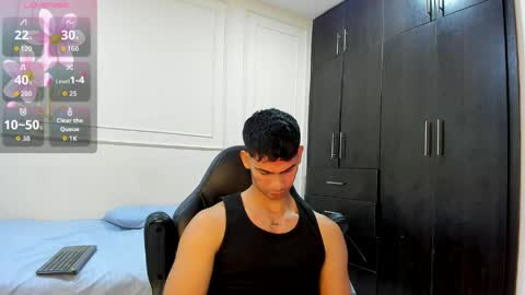 andres_stud online show from April 25, 2026, 4:37 am
