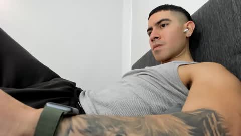 Snapshot of andresjuan92 chatting on September 13, 2025, 7:46 pm onlyfanscallmegotter online show from September 13, 2025, 7:46 pm