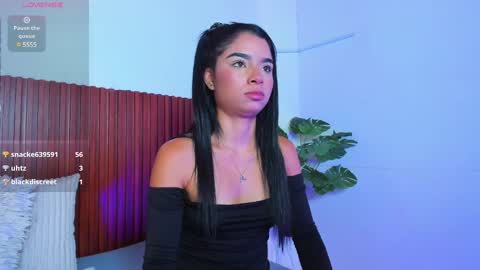 Snapshot of andresweet01 chatting on February 28, 2025, 3:15 pm online show from February 28, 2025, 3:15 pm