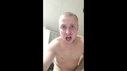 andrew3356577 online show from November 29, 2025, 2:36 am