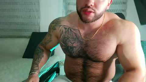 andrew_holden__ online show from April 25, 2026, 11:24 pm