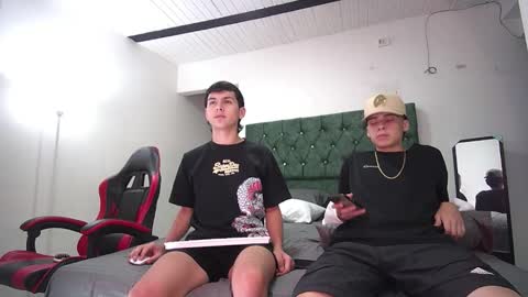 andrew restrepo online show from September 10, 2025, 10:21 pm