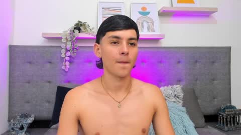 andrew restrepo online show from April 27, 2026, 4:38 pm