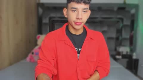 Snapshot of andrew_twink18 chatting on September 30, 2025, 5:56 am Andrew M. online show from September 30, 2025, 5:56 am