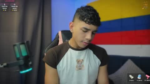 Snapshot of andrew_twink18 chatting on June 24, 2026, 1:15 am Andrew M. online show from June 24, 2026, 1:15 am