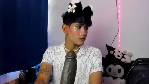 Snapshot of andrew_uwu_ chatting on October 7, 2025, 6:49 pm ANDREW independent model online show from October 7, 2025, 6:49 pm