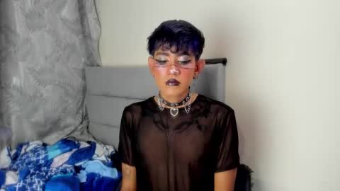 ANDREW independent model online show from December 19, 2025, 11:45 pm