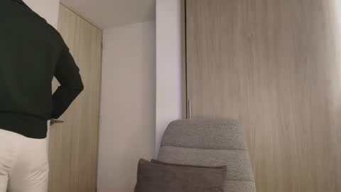 Snapshot of andrew_west_ chatting on June 8, 2026, 6:41 pm ANDREW WEST online show from June 8, 2026, 6:41 pm