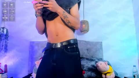 Snapshot of andrewayne_ chatting on July 21, 2026, 1:13 pm andrewayne_ online show from July 21, 2026, 1:13 pm