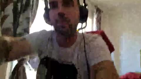 Snapshot of andrewboyy92 chatting on July 30, 2026, 3:33 pm andrewboyy92 online show from July 30, 2026, 3:33 pm