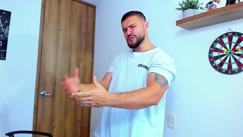 Andrew Diaz online show from October 3, 2025, 5:48 am