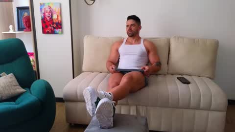 Snapshot of andrewfame chatting on October 7, 2025, 2:36 pm Andrew online show from October 7, 2025, 2:36 pm