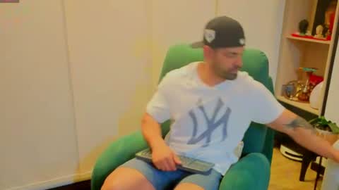 Snapshot of andrewfame chatting on June 30, 2026, 12:55 am Andrew online show from June 30, 2026, 12:55 am