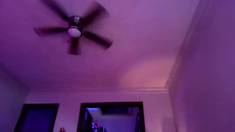 Snapshot of andrewgennie chatting on February 21, 2026, 9:21 am andrewgennie online show from February 21, 2026, 9:21 am