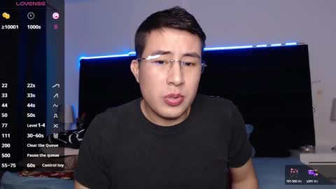 andrewmhilton_ online show from March 4, 2025, 1:34 am