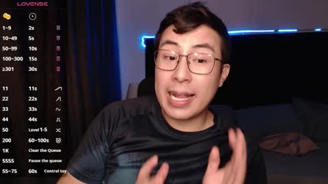 andrewmhilton_ online show from November 10, 2025, 7:07 am