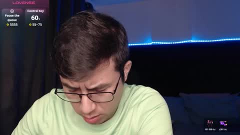 andrewmhilton_ online show from March 10, 2026, 8:41 am