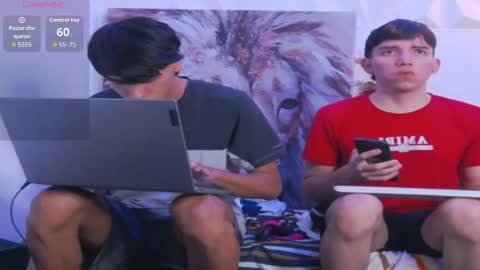 Snapshot of andrewortix chatting on November 12, 2025, 2:34 am AndreWortix online show from November 12, 2025, 2:34 am