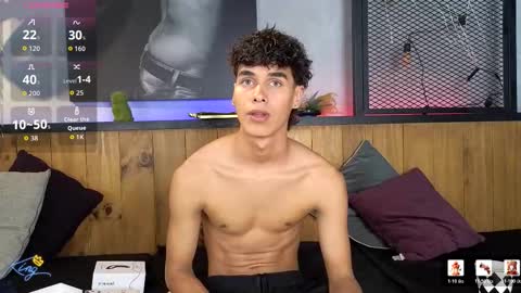 Snapshot of andrewortix chatting on February 27, 2026, 4:45 am AndreWortix online show from February 27, 2026, 4:45 am