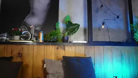 Snapshot of andrewortix chatting on May 14, 2026, 5:25 am AndreWortix online show from May 14, 2026, 5:25 am