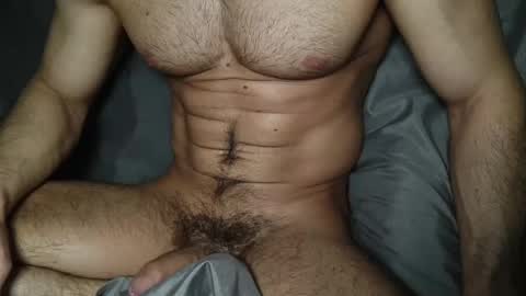 Snapshot of andreyhunk chatting on May 4, 2026, 7:48 am andreyhunk online show from May 4, 2026, 7:48 am