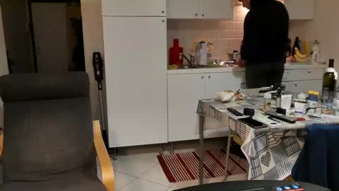 Snapshot of androx77 chatting on February 2, 2025, 5:48 pm androx77 online show from February 2, 2025, 5:48 pm