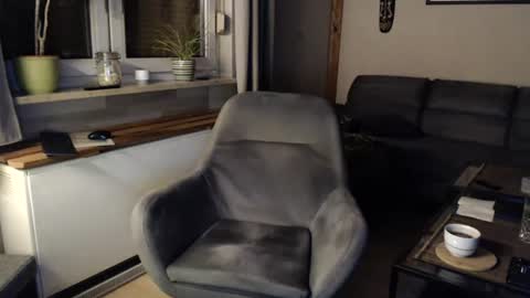Snapshot of andy75naked chatting on July 28, 2026, 11:37 pm Andy online show from July 28, 2026, 11:37 pm