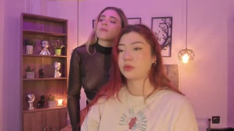 Snapshot of andy_and_emma chatting on December 22, 2024, 12:05 pm andy_and_emma online show from December 22, 2024, 12:05 pm