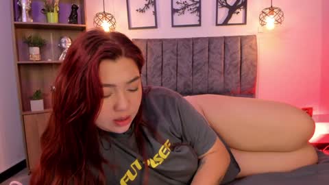 Snapshot of andy_and_emma chatting on January 20, 2025, 3:50 pm andy_and_emma online show from January 20, 2025, 3:50 pm