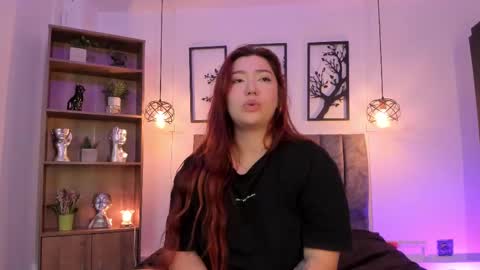 Snapshot of andy_and_emma chatting on February 10, 2025, 3:42 pm andy_and_emma online show from February 10, 2025, 3:42 pm