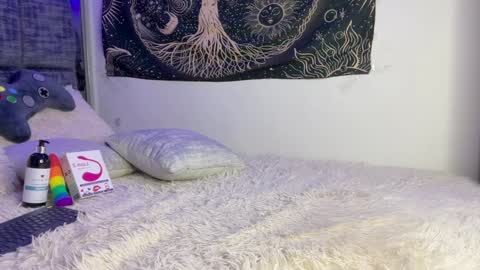 Andy online show from December 5, 2024, 6:33 pm