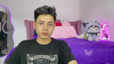 Andy online show from April 25, 2026, 4:26 pm