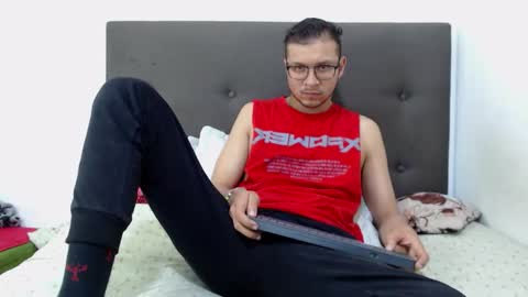 Snapshot of andy_bunny_lover chatting on November 20, 2025, 2:12 am ANDY online show from November 20, 2025, 2:12 am